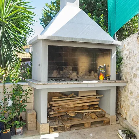 A2-apartment 50m From The With The Sea View