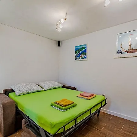 A2-apartment 50m From The With The Sea View *