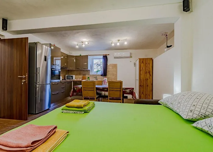 A2-apartment 50m From The With The Sea View Korčula