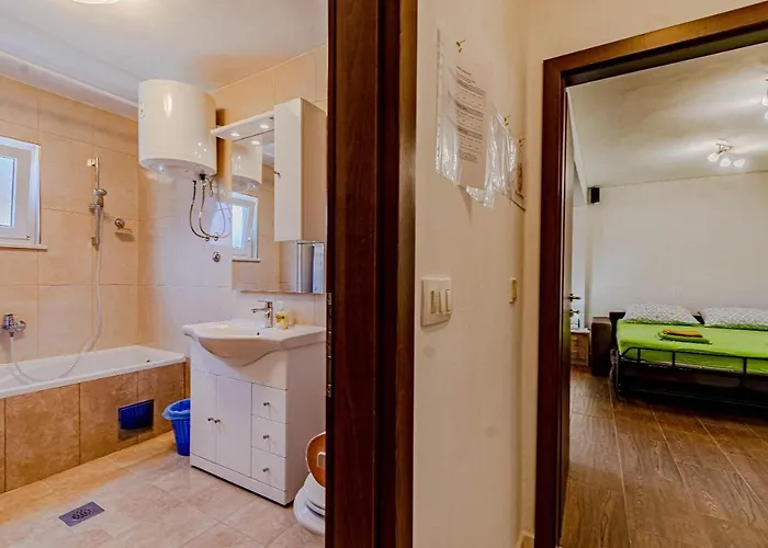 Lejlighed A2-apartment 50m From The With The Sea View