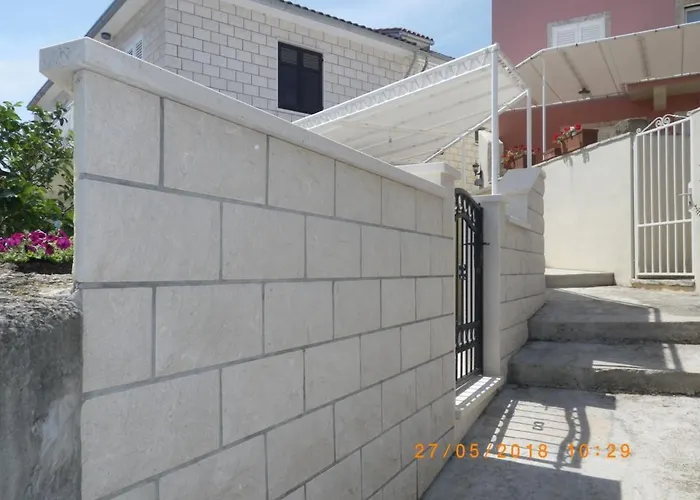 Lejlighed A2-apartment 50m From The With The Sea View